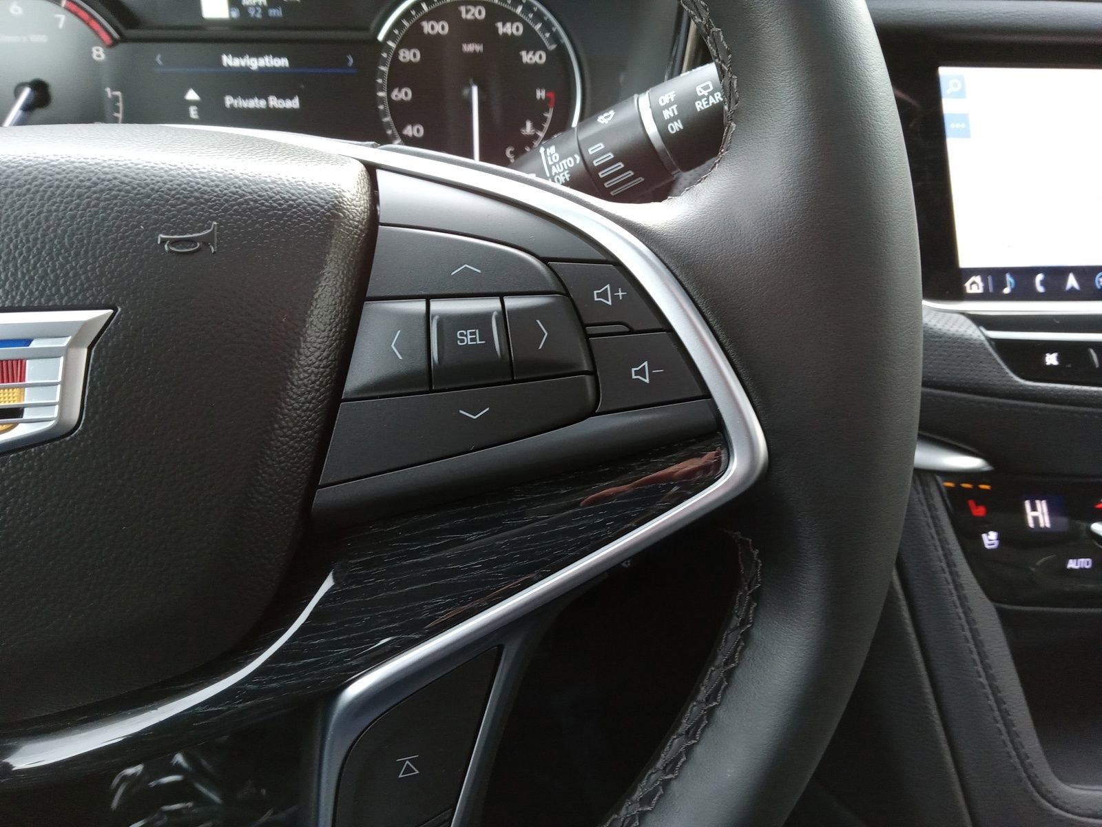 Used 2025 Cadillac XT5 Premium Luxury image 21