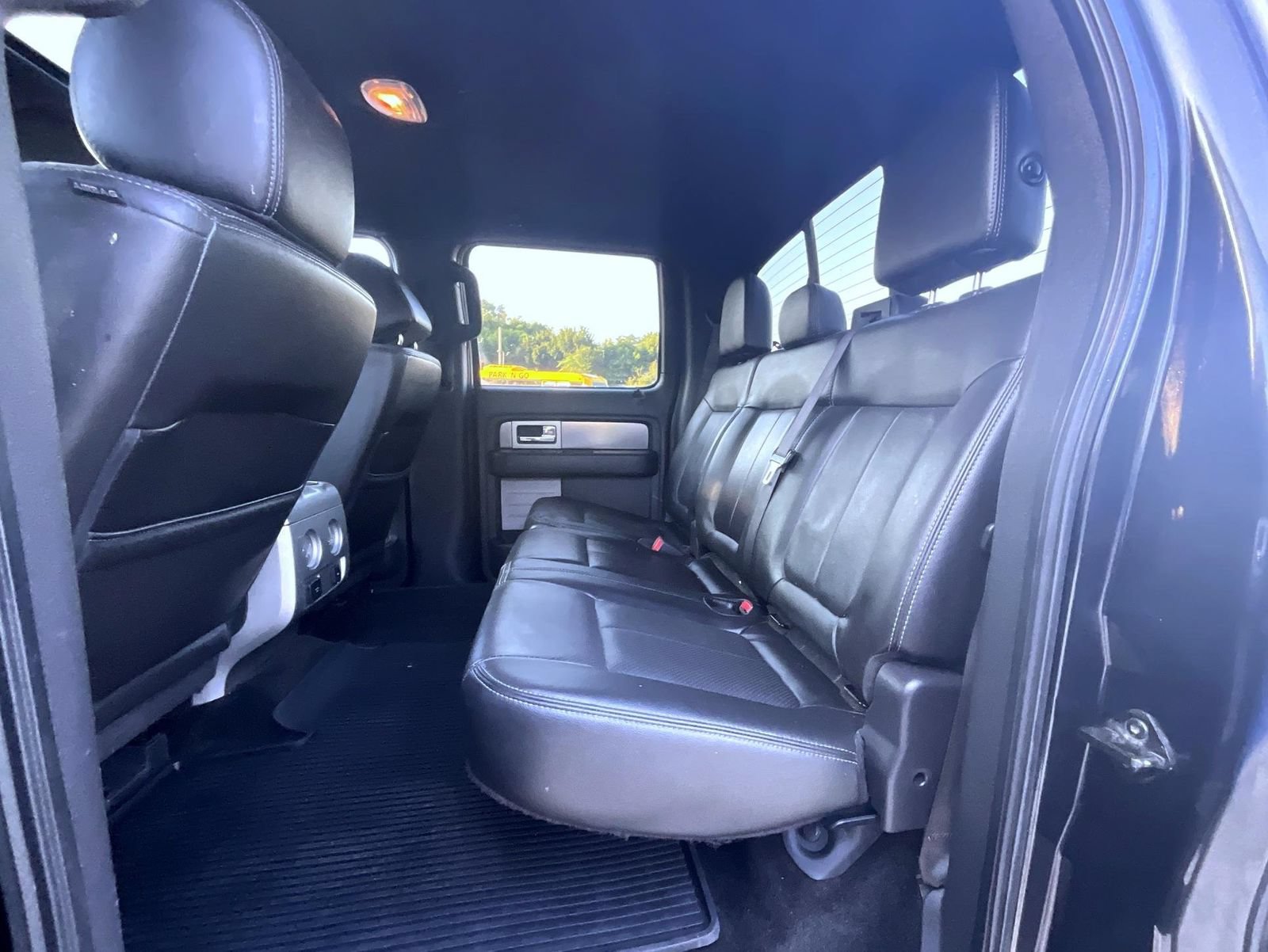 Used 2014 Ford F150 FX4 w/ Equipment Group 402A Luxury AWD/4WD image 22