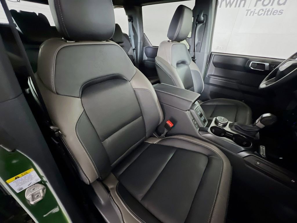 New 2025 Ford Bronco Outer Banks image 17