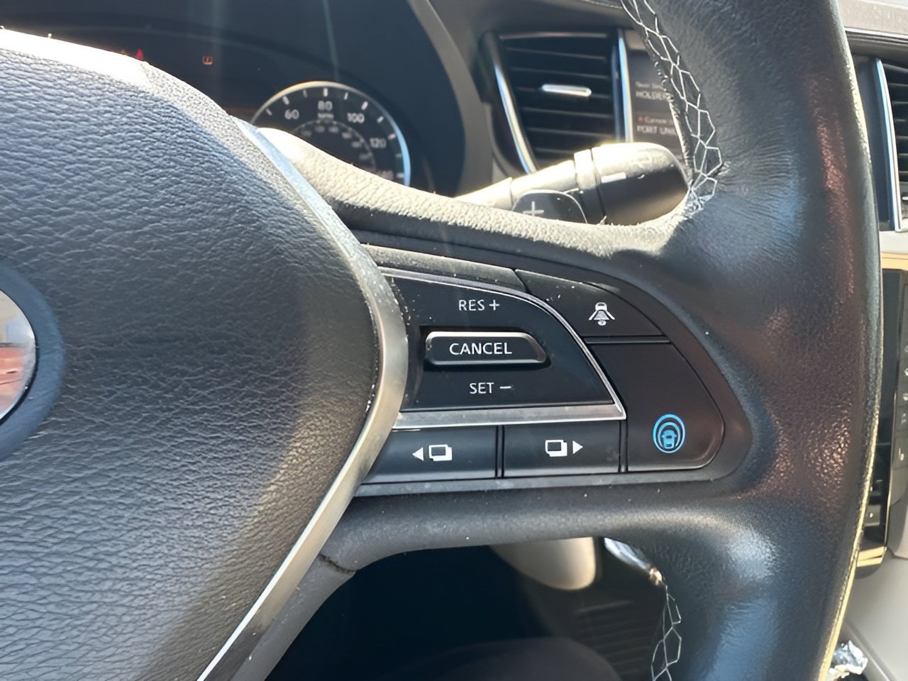 Used 2019 INFINITI QX50 Essential w/ Proactive Package AWD/4WD image 20