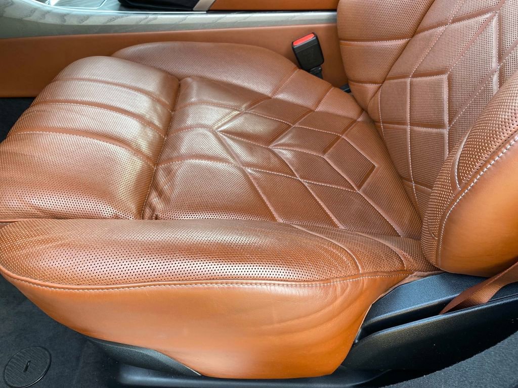 Used 2023 BMW 760i xDrive image 20