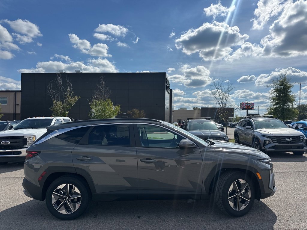 New 2026 Hyundai Tucson SEL image 9