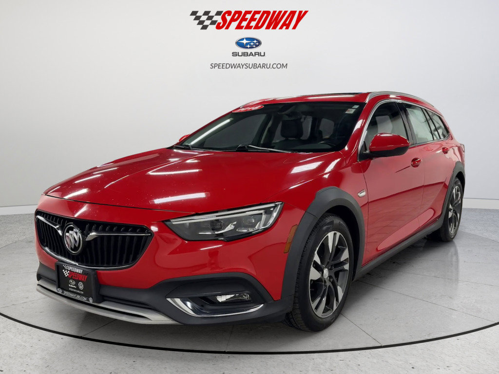 Used 2018 Buick Regal Essence w/ Driver Confidence Package #1 image 4