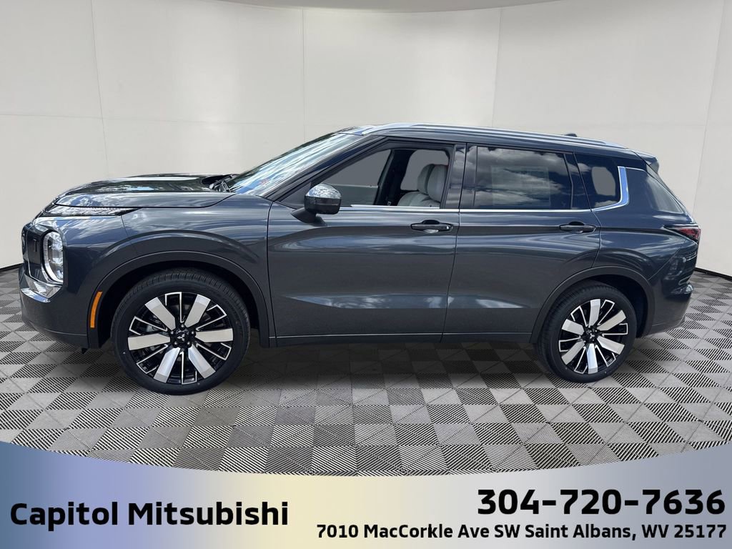 New 2025 Mitsubishi Outlander SEL image 9