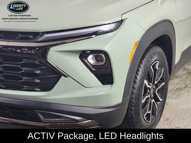 Used 2025 Chevrolet TrailBlazer ACTIV w/ Convenience Package FWD image 9
