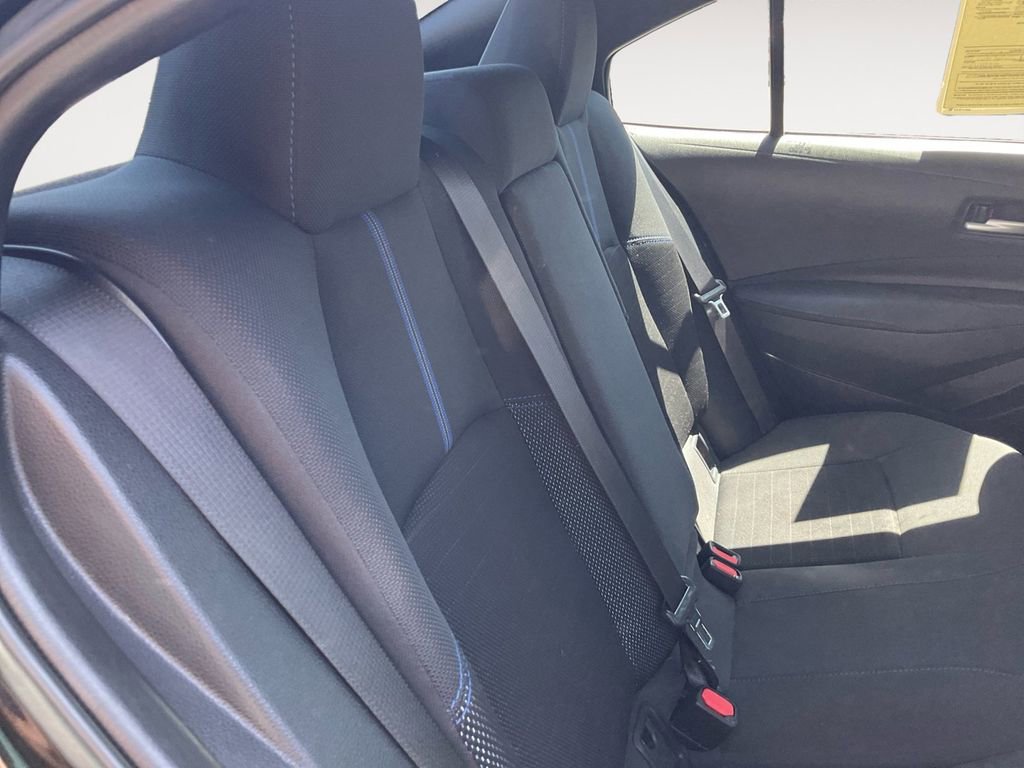Used 2020 Toyota Corolla SE image 30