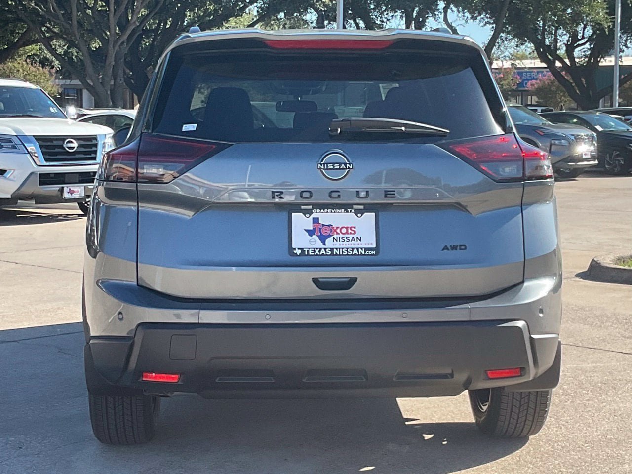 New 2027 Nissan Rogue Dark Armor AWD/4WD image 5