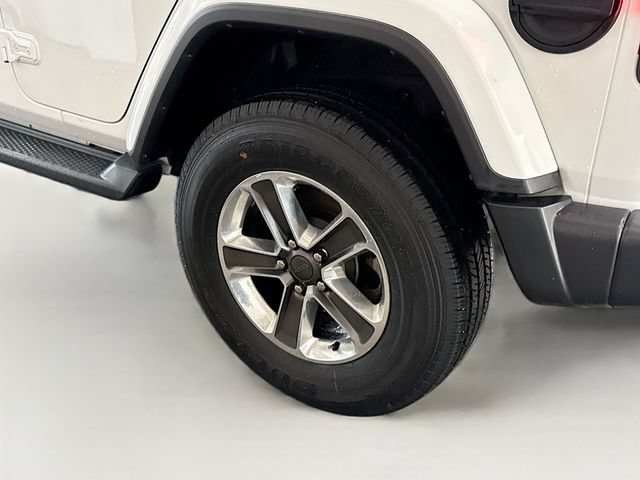 Used 2020 Jeep Wrangler Unlimited Sahara AWD/4WD image 26