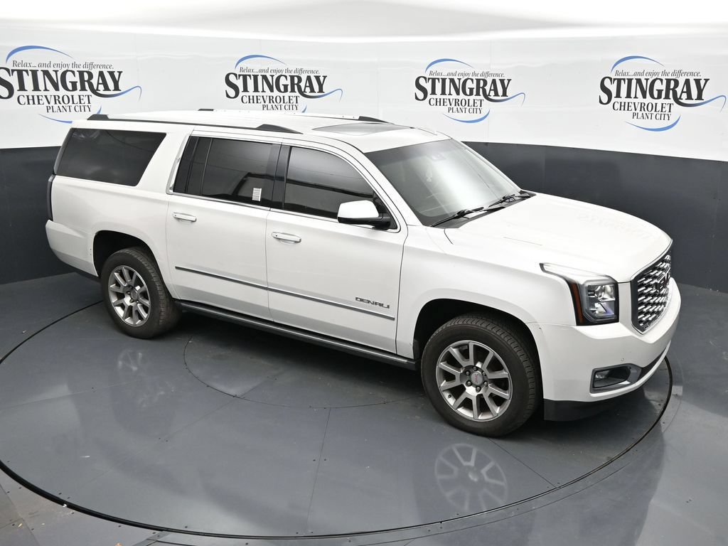 Used 2020 GMC Yukon XL Denali w/ Enhanced Security Package RWD image 18
