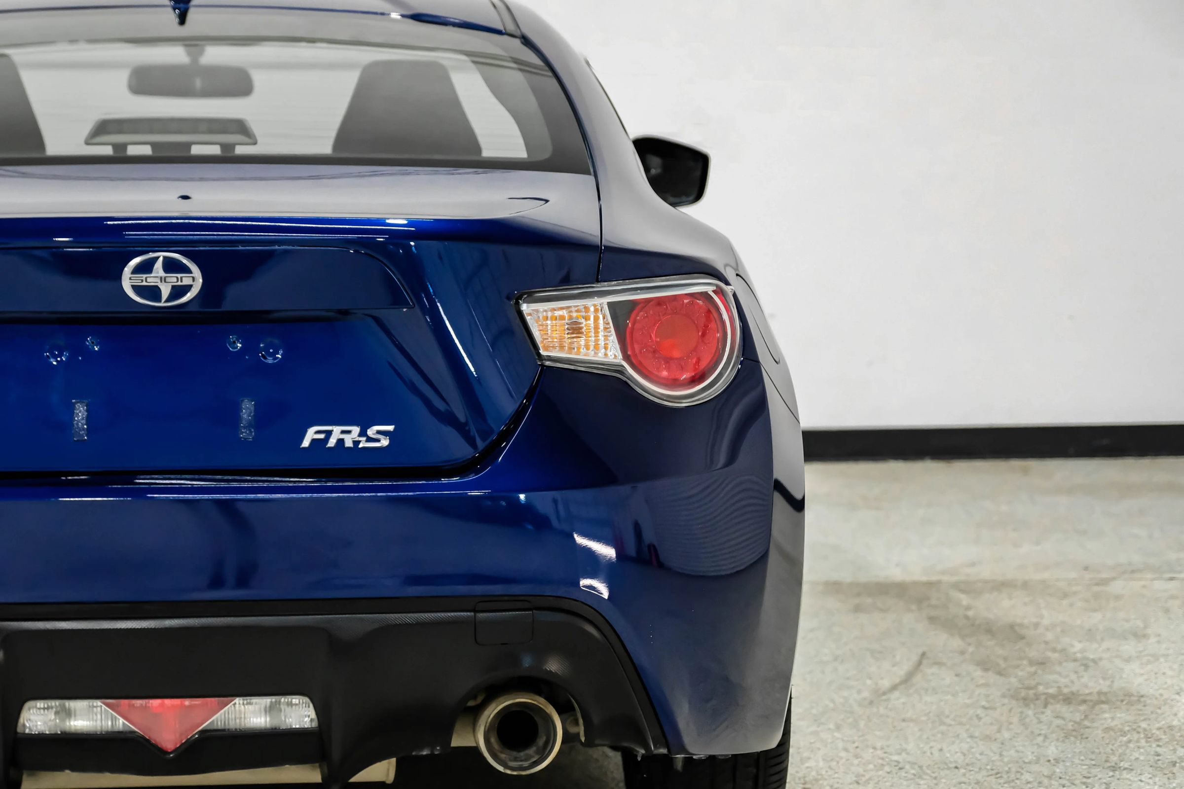 Used 2015 Scion FR-S RWD image 34