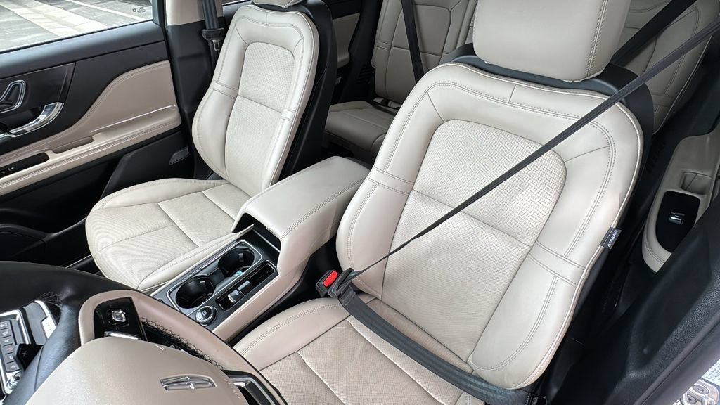 Used 2025 Lincoln Corsair Reserve FWD image 22