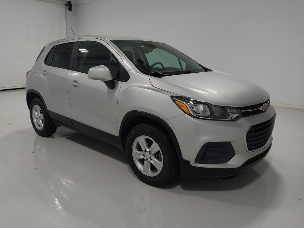 Used 2021 Chevrolet Trax LS w/ Tint and Cruise Package image 13