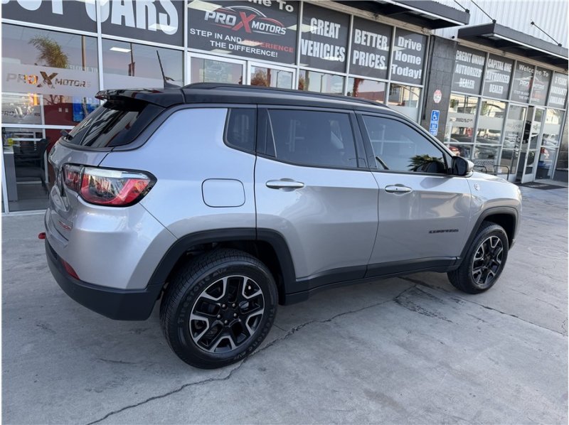 Used 2019 Jeep Compass Trailhawk w/ Leather Interior Group AWD/4WD image 58