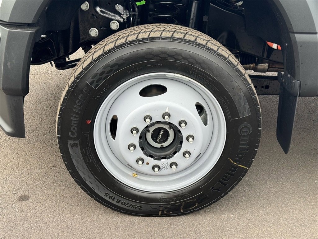 New 2026 Ford F450 XL image 7