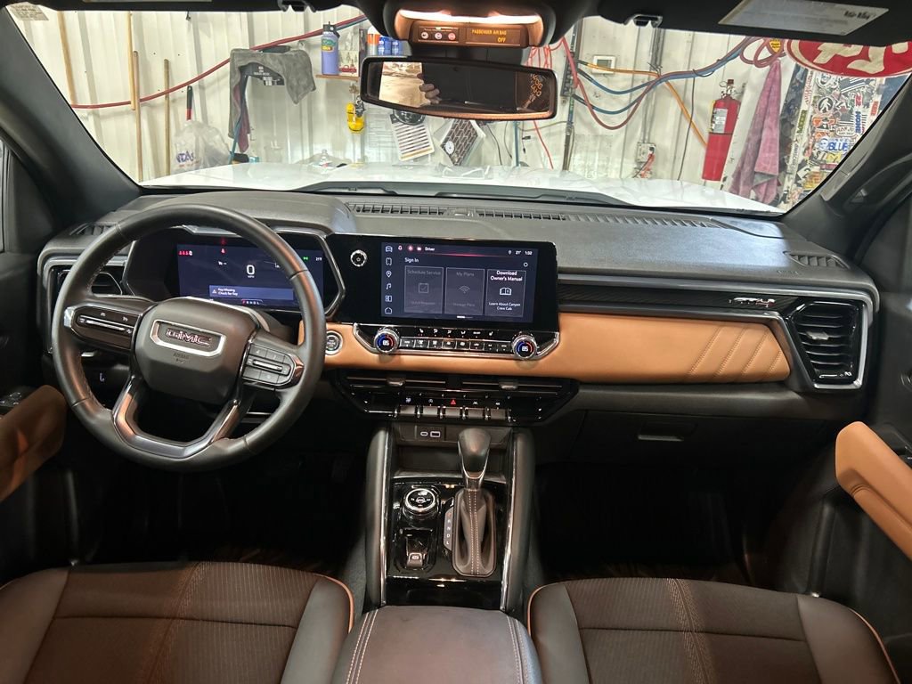 Certified 2024 GMC Canyon AT4 image 17