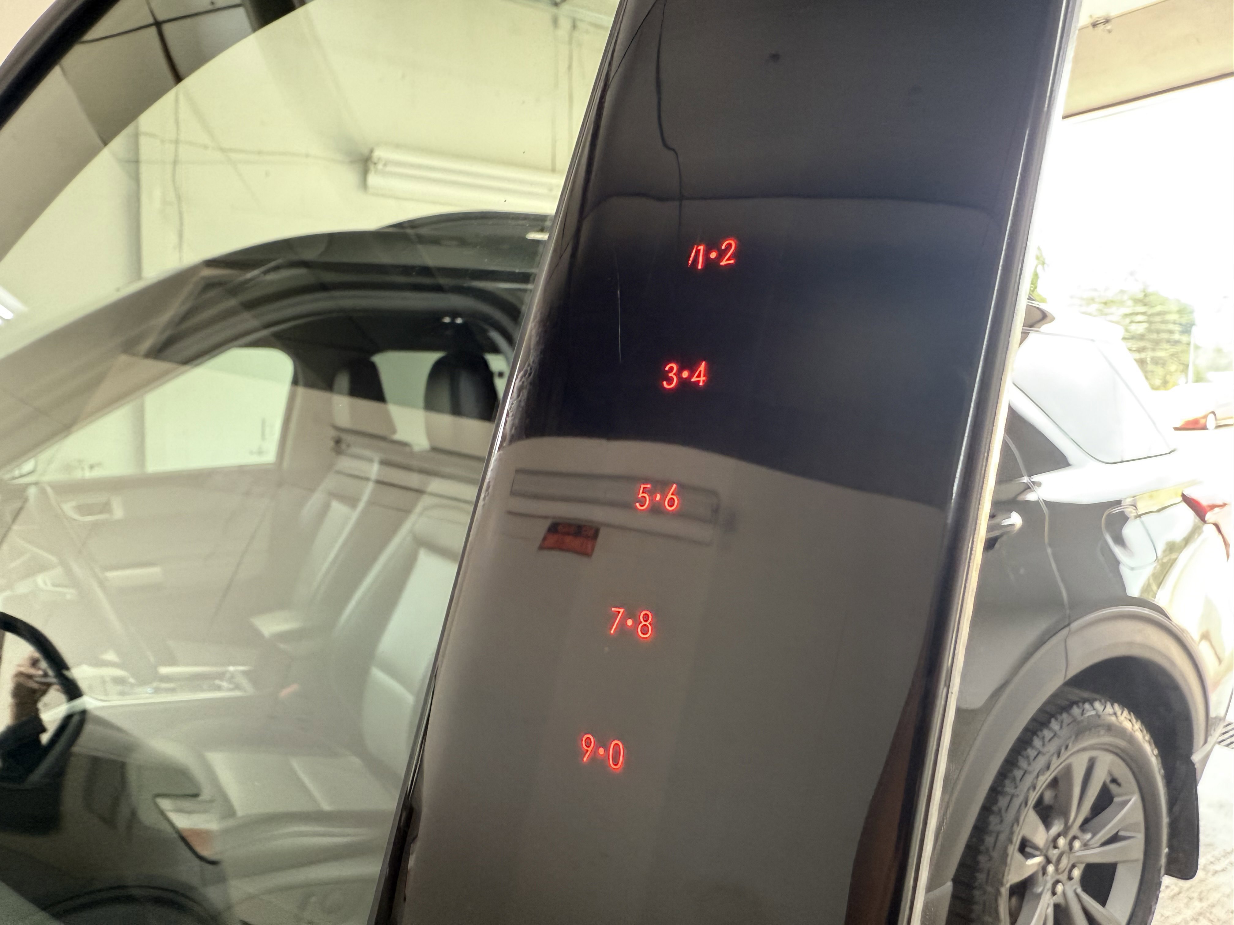 Used 2022 Ford Explorer XLT w/ Equipment Group 202A image 18