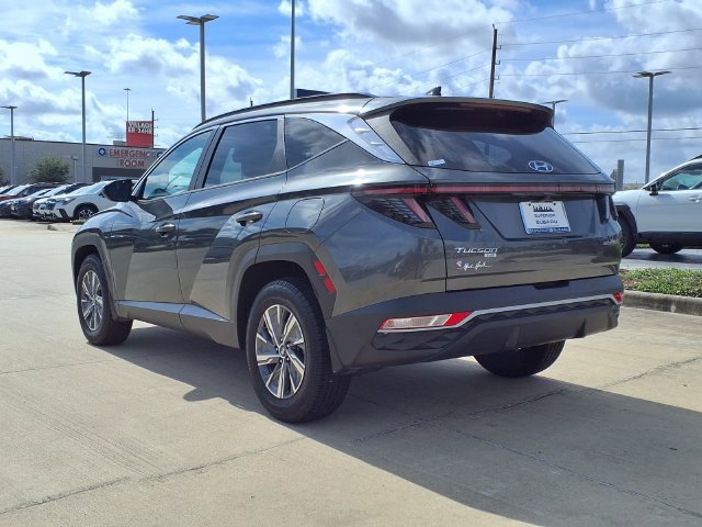 Used 2022 Hyundai Tucson Blue w/ Cargo Package AWD/4WD image 2