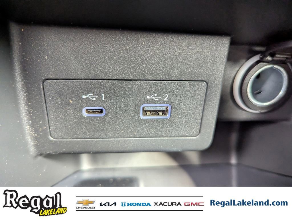 Used 2024 Nissan Kicks SV image 22