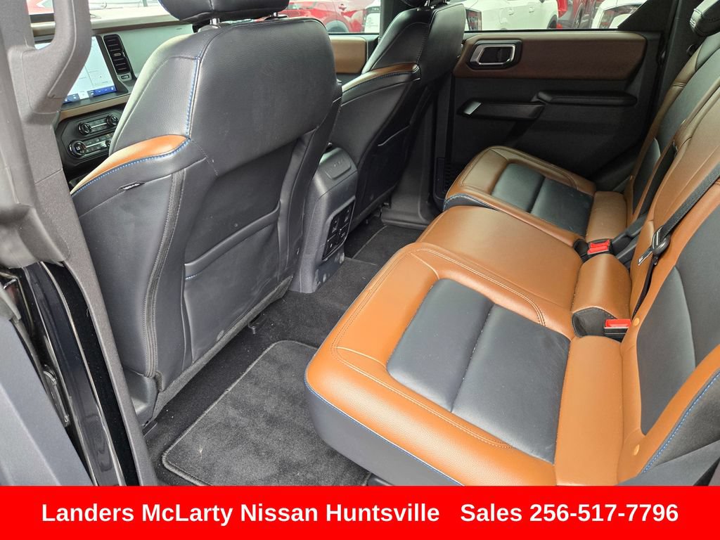Used 2024 Ford Bronco Outer Banks AWD/4WD image 14