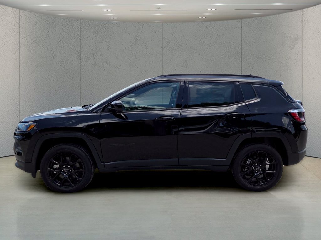 New 2026 Jeep Compass Latitude AWD/4WD image 9
