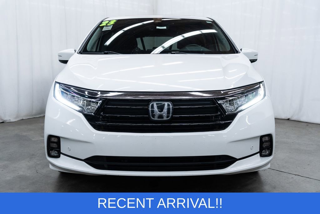 Used 2023 Honda Odyssey Touring image 2