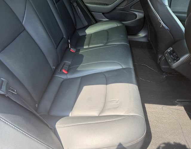 Used 2020 Tesla Model 3 Standard Range Plus RWD image 17