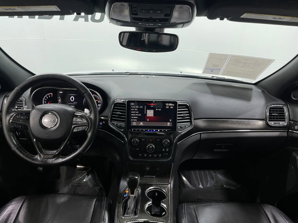 Used 2017 Jeep Grand Cherokee Limited image 19