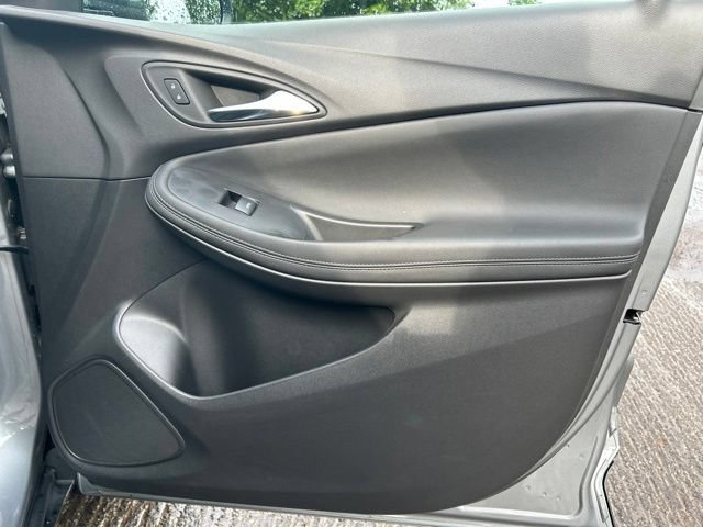 Used 2023 Buick Encore GX Preferred w/ Cold Weather Comfort Package AWD/4WD image 30