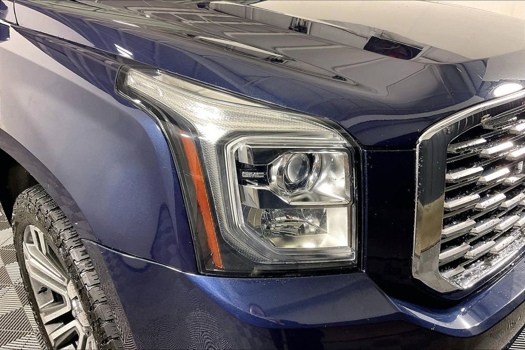 Used 2019 GMC Yukon XL Denali w/ Denali Ultimate Package AWD/4WD image 42