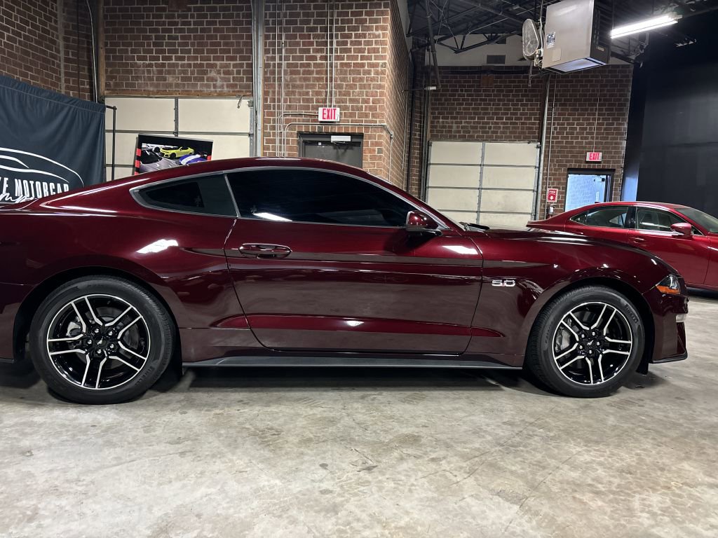 Used 2018 Ford Mustang GT RWD image 14