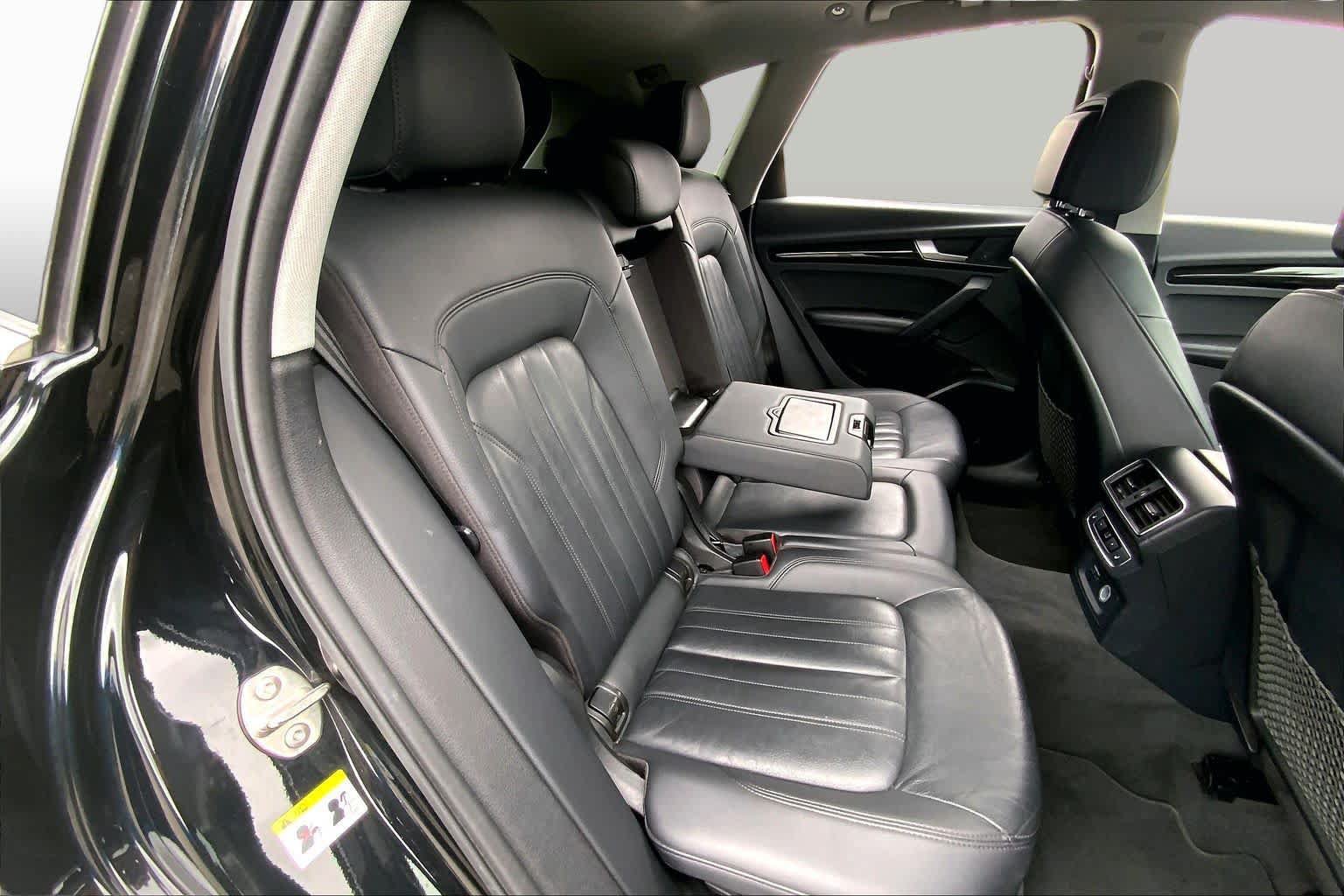 Used 2019 Audi Q5 2.0T Premium Plus w/ Premium Plus Package AWD/4WD image 20