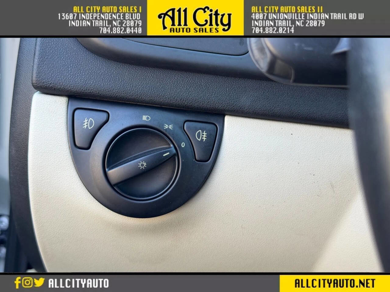 Used 2005 Saab 9-3 Arc image 24