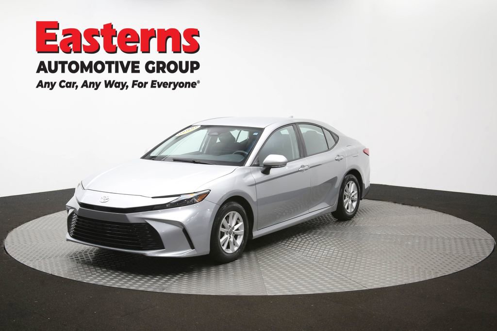 Used 2025 Toyota Camry LE FWD image 55