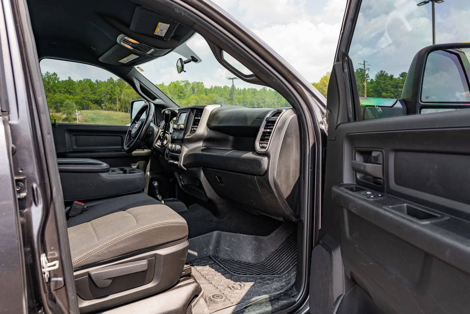 Used 2023 RAM 2500 Tradesman AWD/4WD image 9