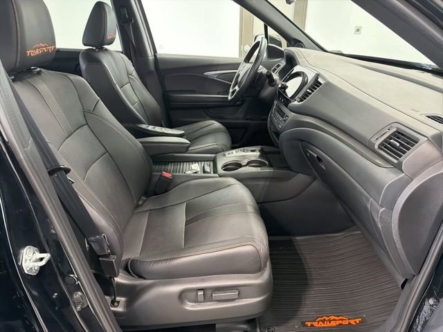 Used 2023 Honda Passport TrailSport image 22