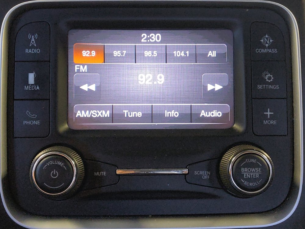 Used 2021 RAM 1500 Classic SLT AWD/4WD image 25