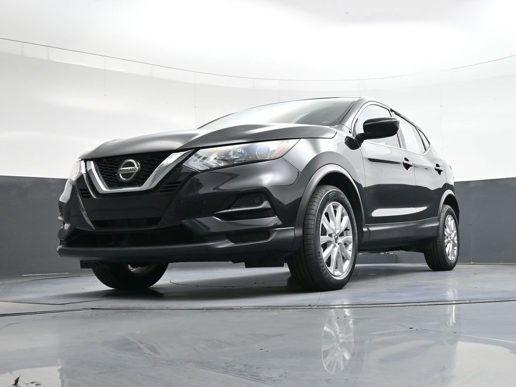 Used 2021 Nissan Rogue Sport S image 39