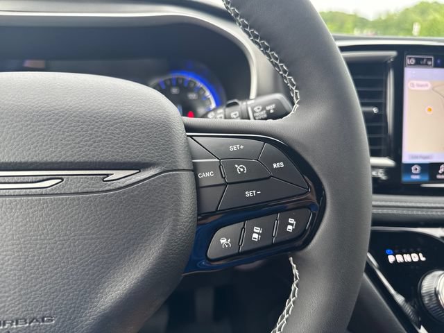 New 2027 Chrysler Pacifica Limited w/ S Appearance Package FWD image 15