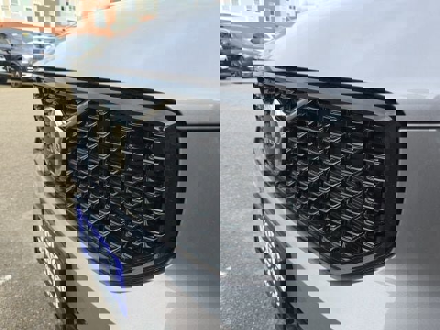 New 2026 Volvo XC40 B5 Plus w/ Climate Package AWD/4WD image 11