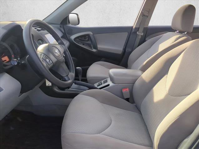 Used 2012 Toyota RAV4 FWD image 16