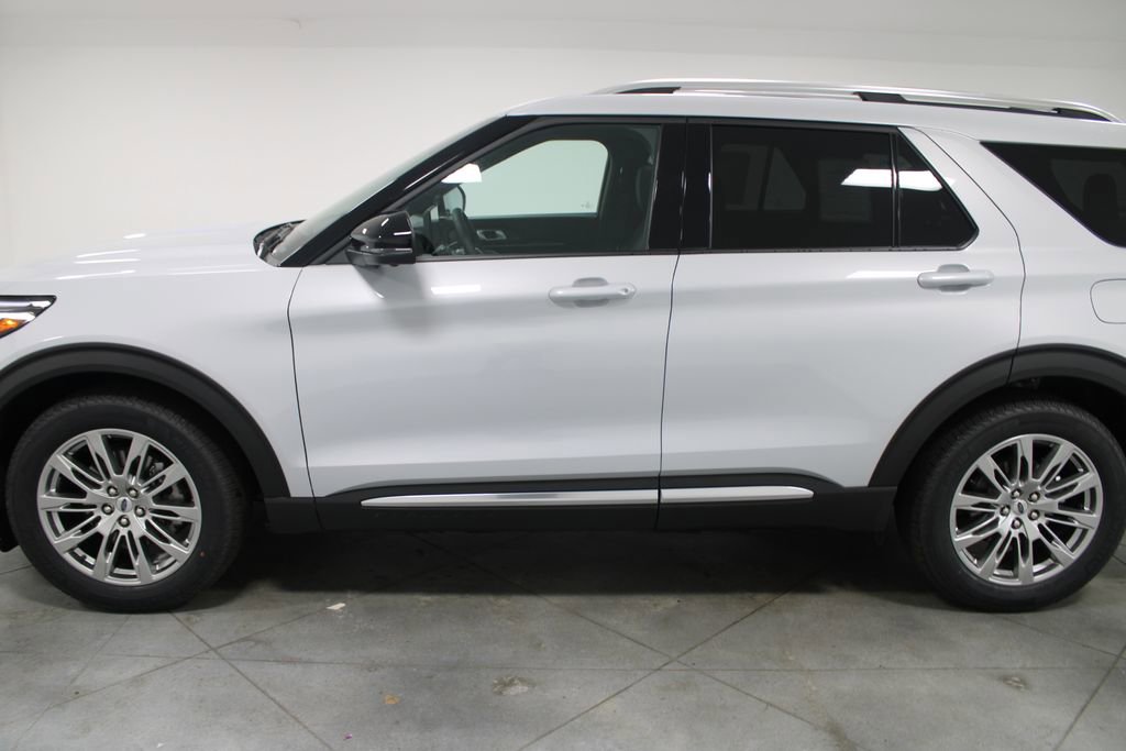 New 2026 Ford Explorer Platinum image 5