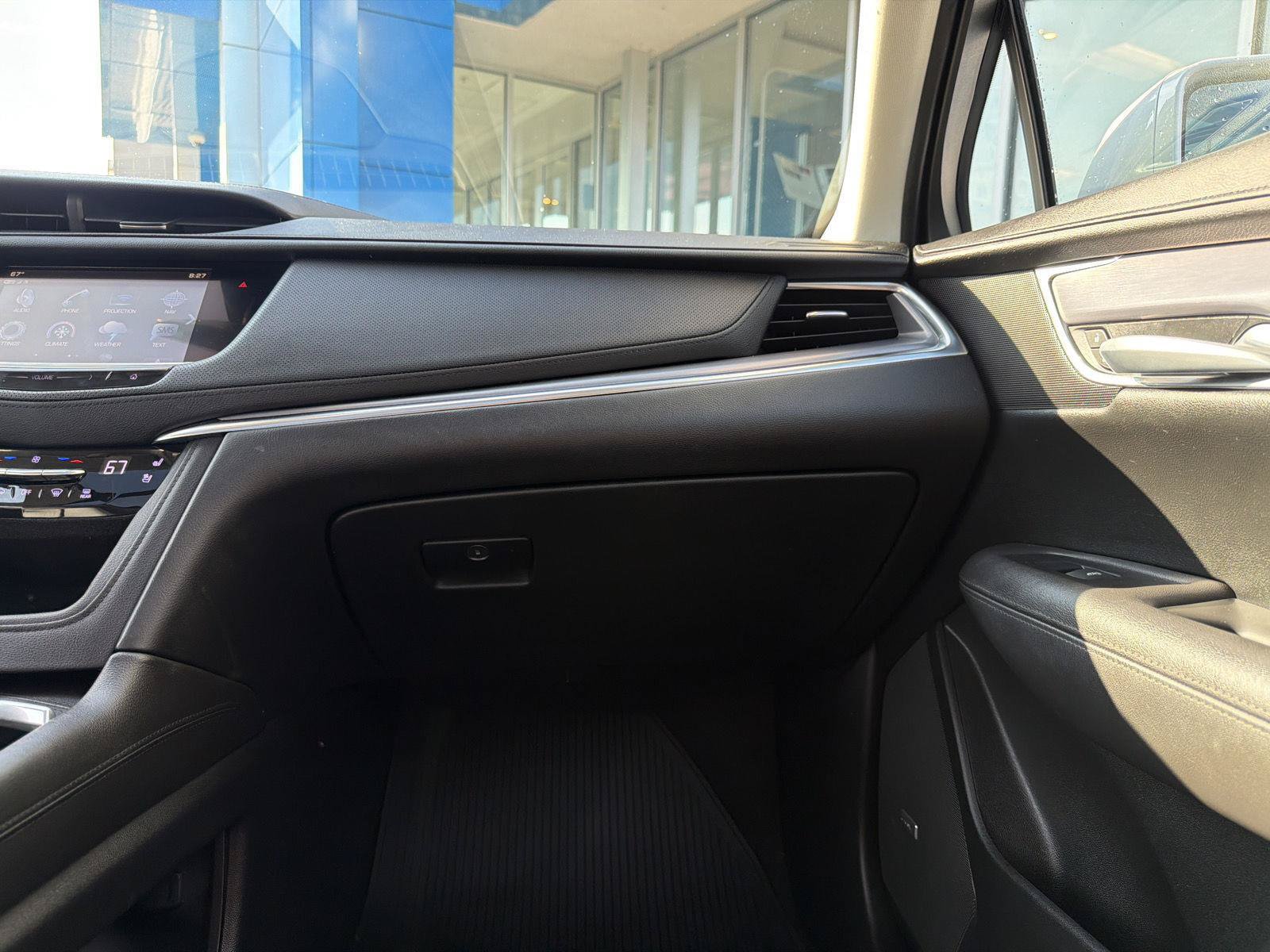 Used 2019 Cadillac XT5 Premium Luxury AWD/4WD image 35