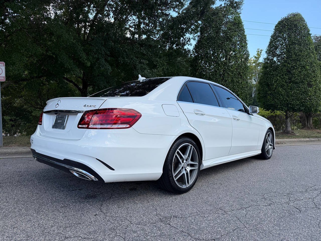 Used 2014 Mercedes-Benz E 350 4MATIC Sedan w/ Premium 1 Package image 12