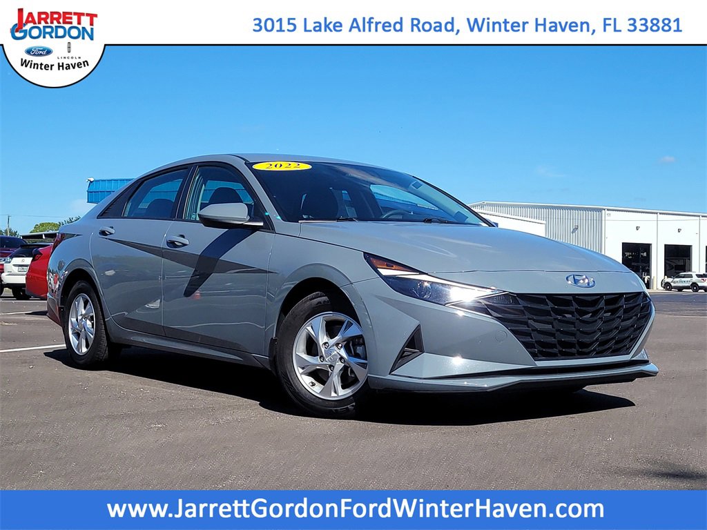 Used 2022 Hyundai Elantra SE