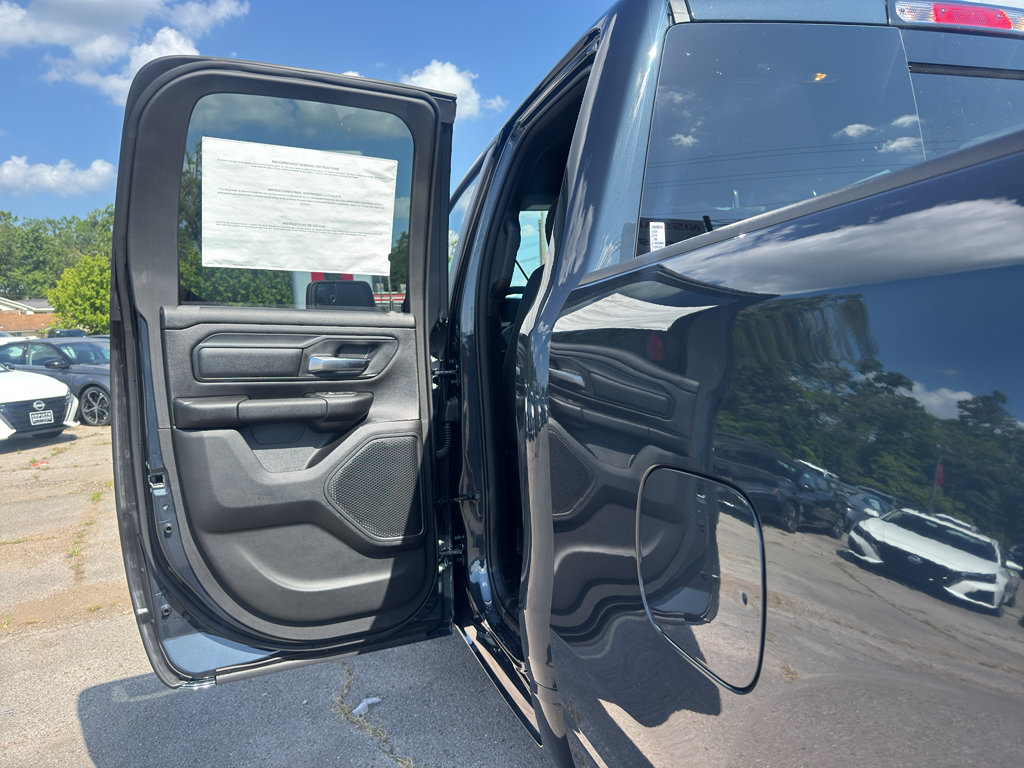 New 2026 RAM 1500 Express AWD/4WD image 20