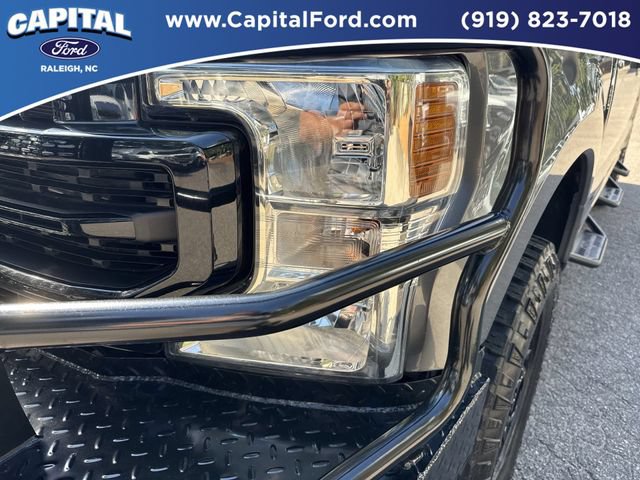 Used 2022 Ford F250 XLT w/ Black Appearance Package AWD/4WD image 11