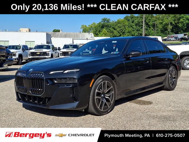 Used 2026 BMW 740i xDrive AWD/4WD image 1