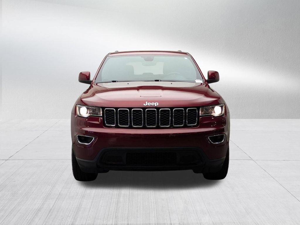 Used 2022 Jeep Grand Cherokee Laredo X AWD/4WD image 2