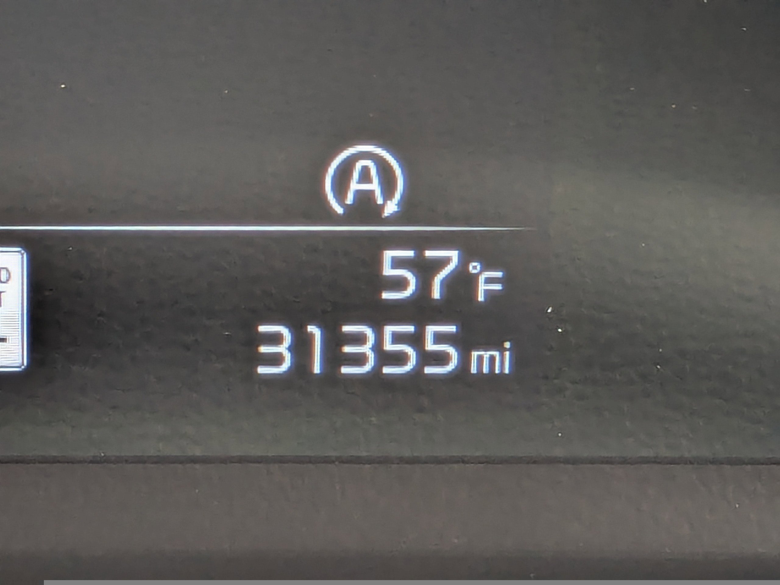 Certified 2025 Kia Telluride S image 37