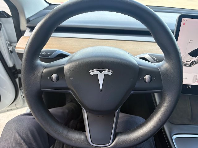 Used 2021 Tesla Model 3 Standard Range Plus RWD image 14